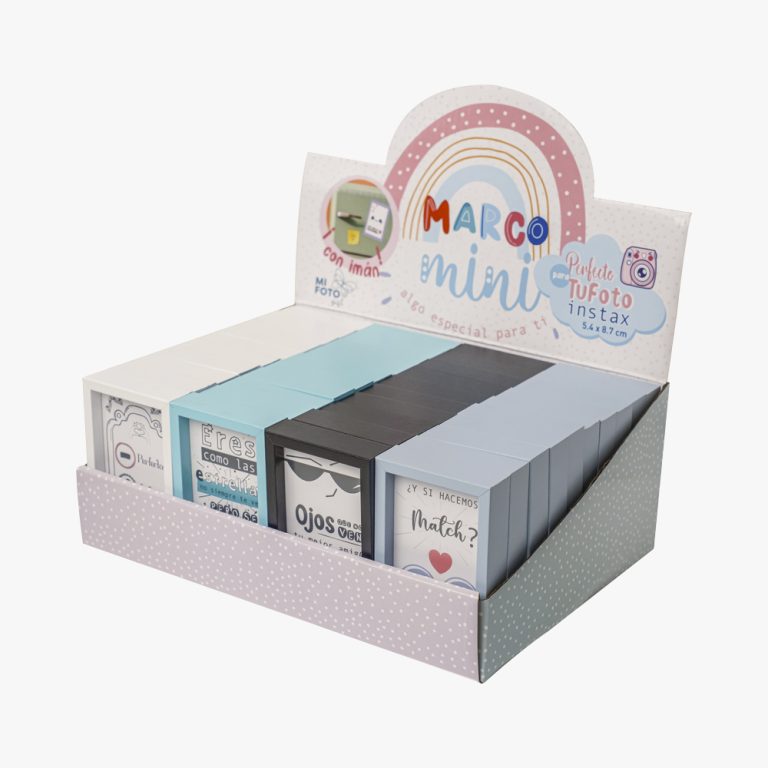 MARCO 5.3 x 8.4 CM – MINI LISO CON IMAN